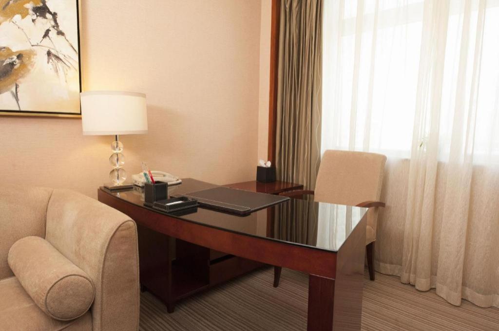 Dalian Liangyun Hotel Exterior photo