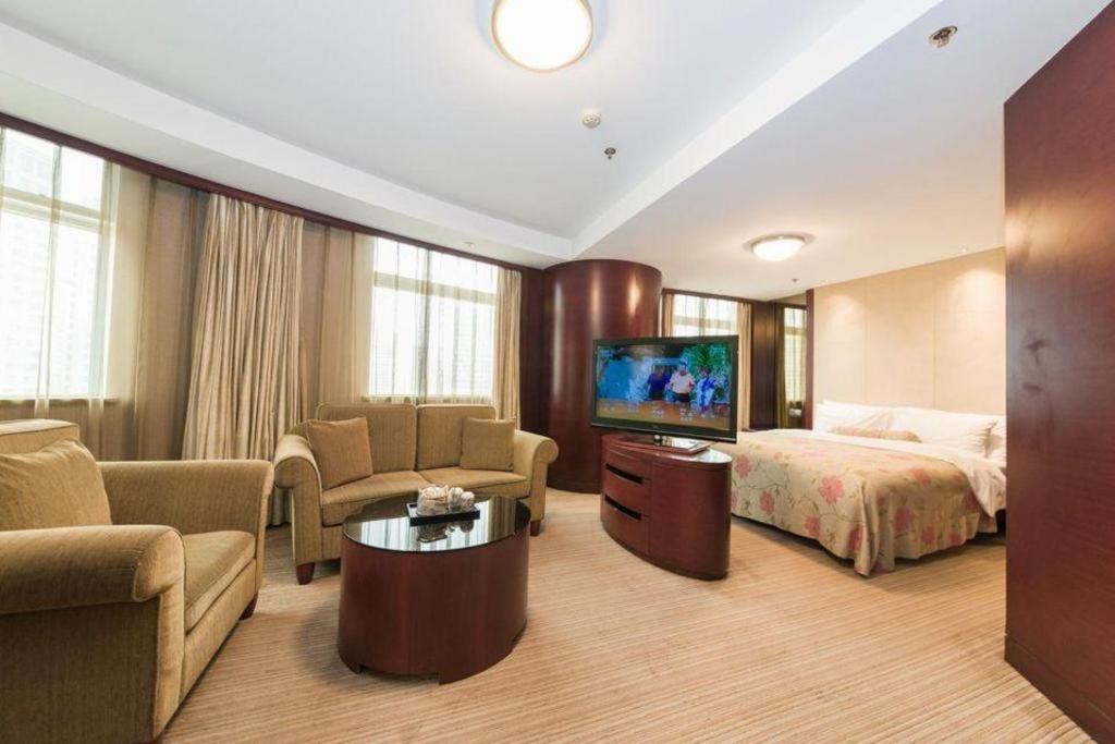 Dalian Liangyun Hotel Exterior photo