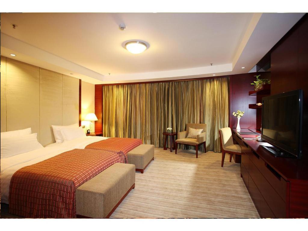 Dalian Liangyun Hotel Exterior photo