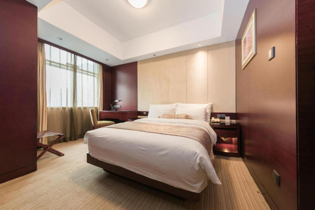 Dalian Liangyun Hotel Exterior photo